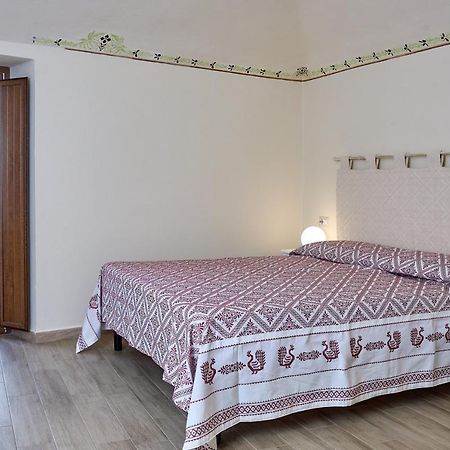 Casa Masuri, Nel Cuore Di Dorgali Eksteriør bilde
